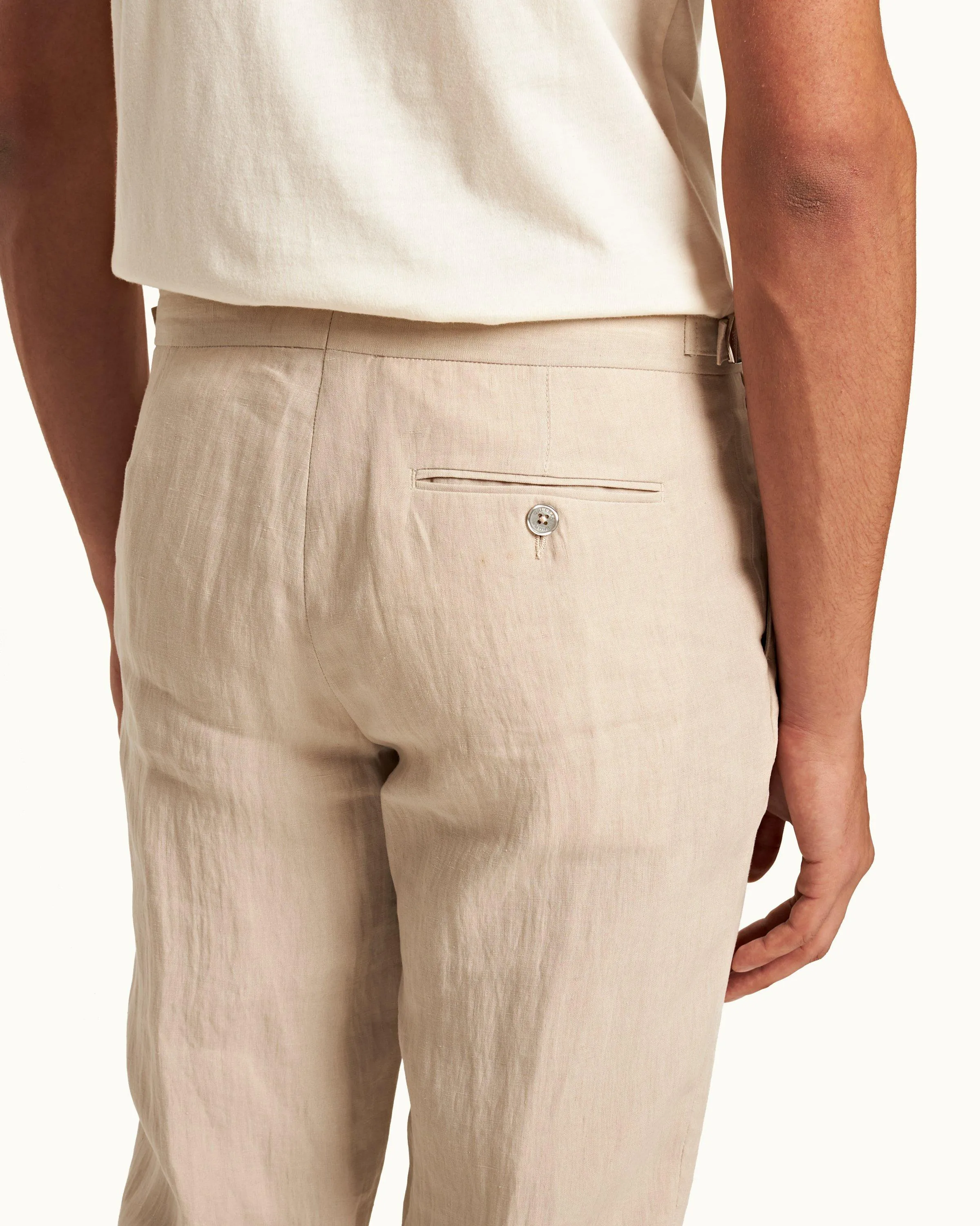 Griffon Linen