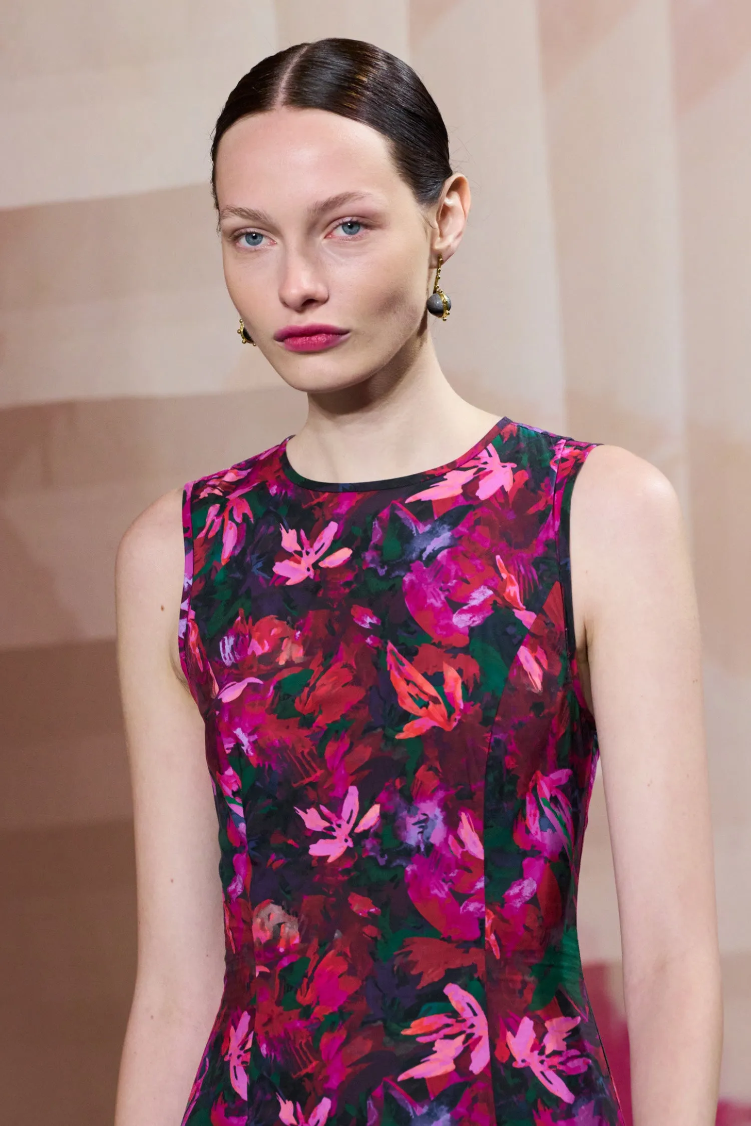 Mural Dress - Hibiscus