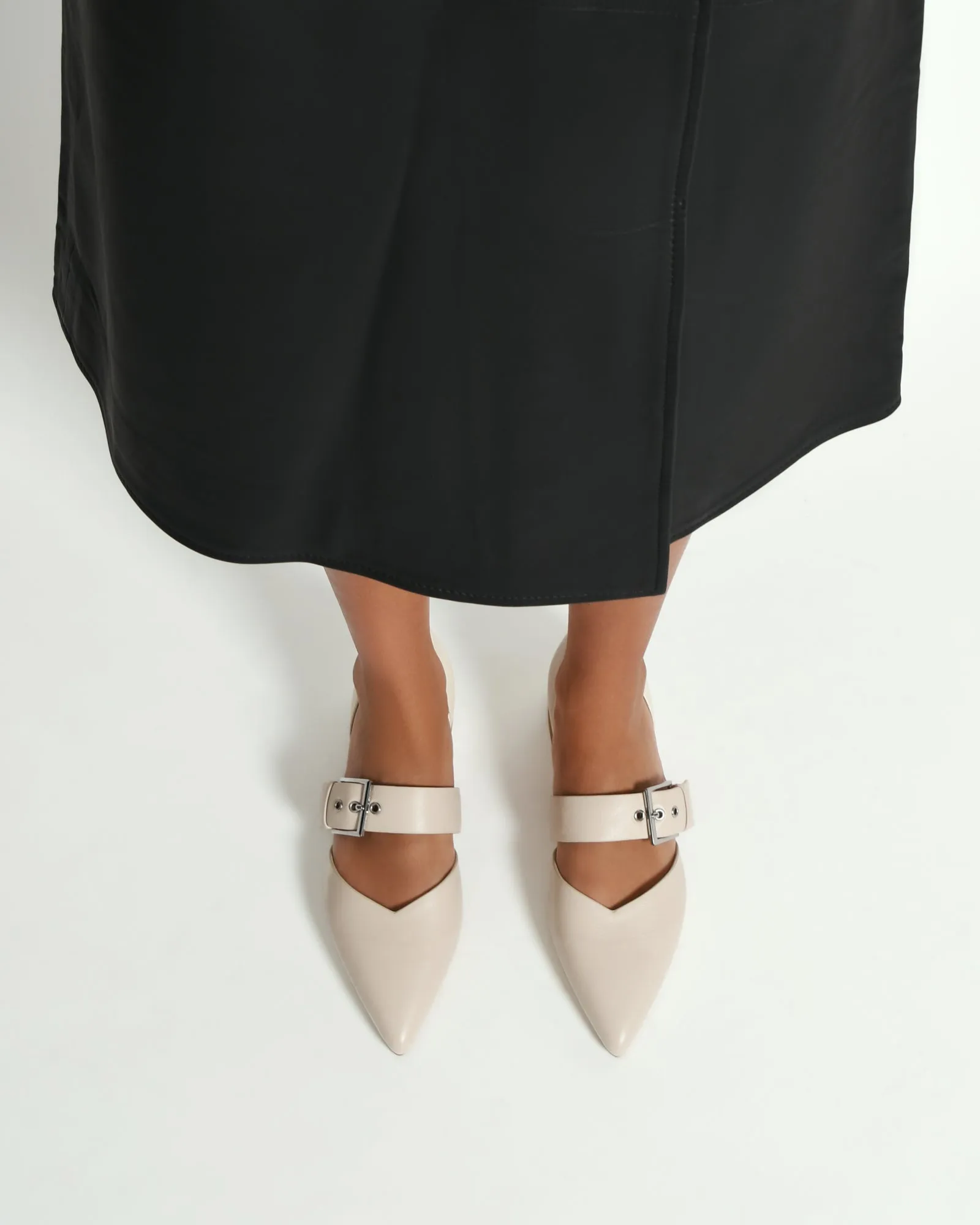 NEELA DRESS FLATS OFF WHITE LEATHER