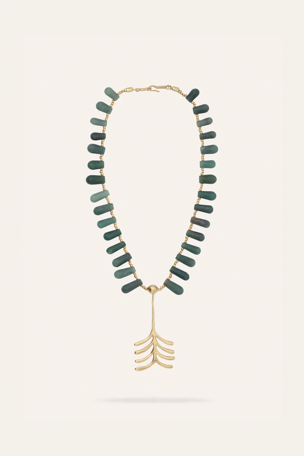 Palmera De Paz Necklace