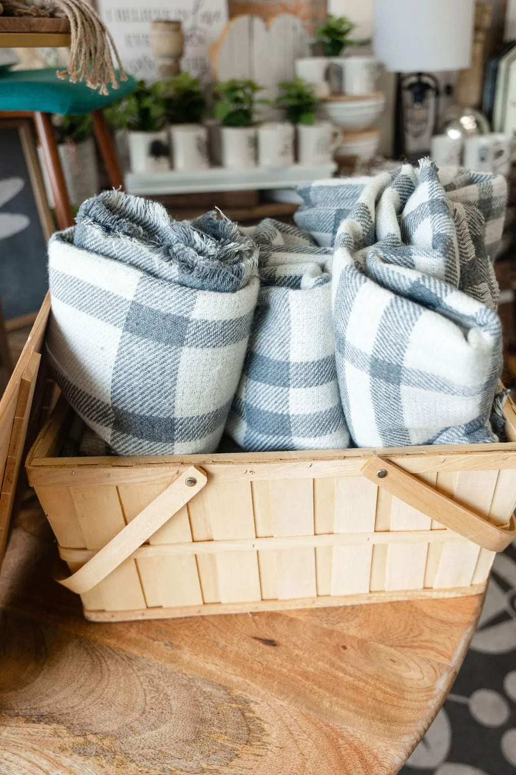 Plaid Throw Blanket