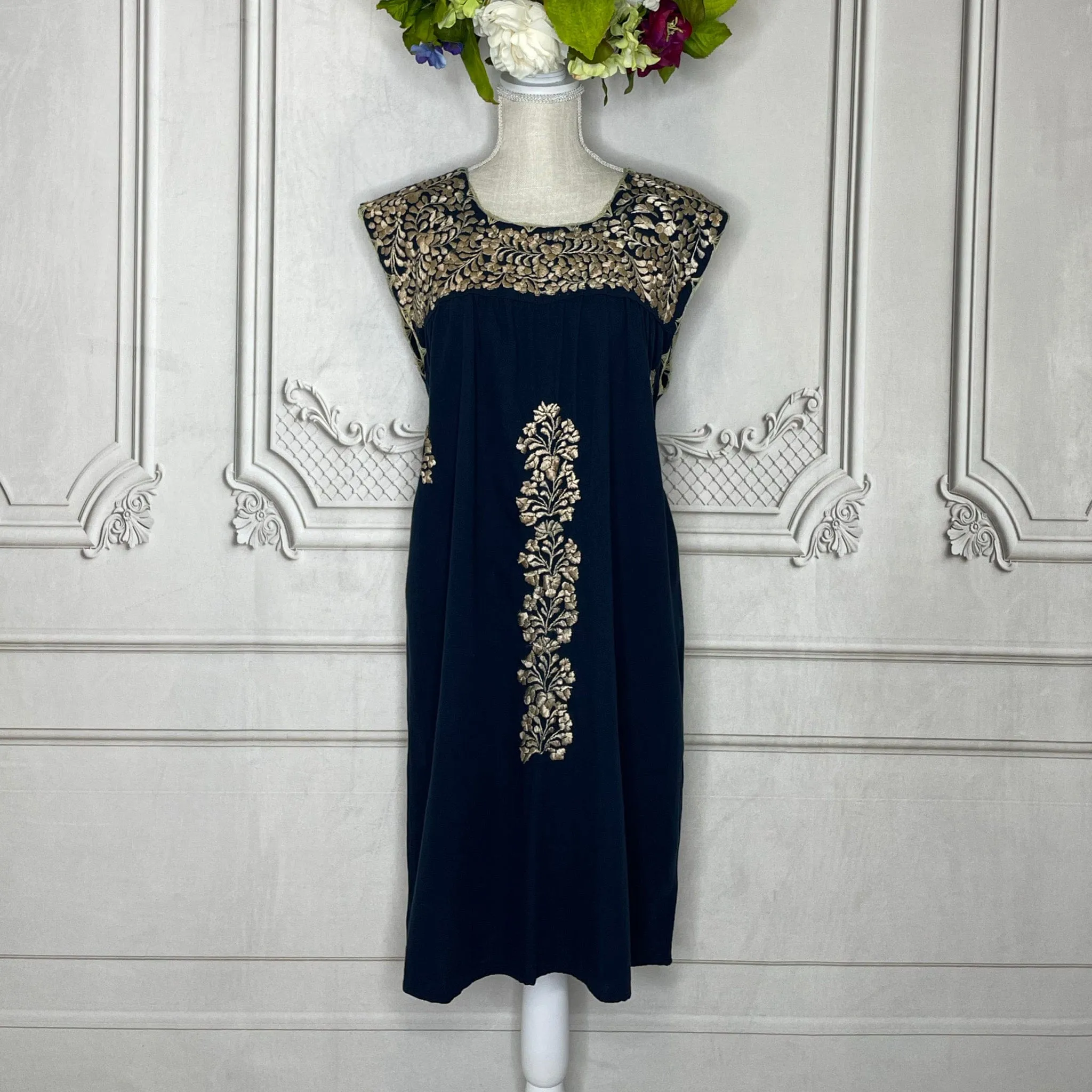 San Antonino Mexican Sleeveless Dress in Manta - Gold