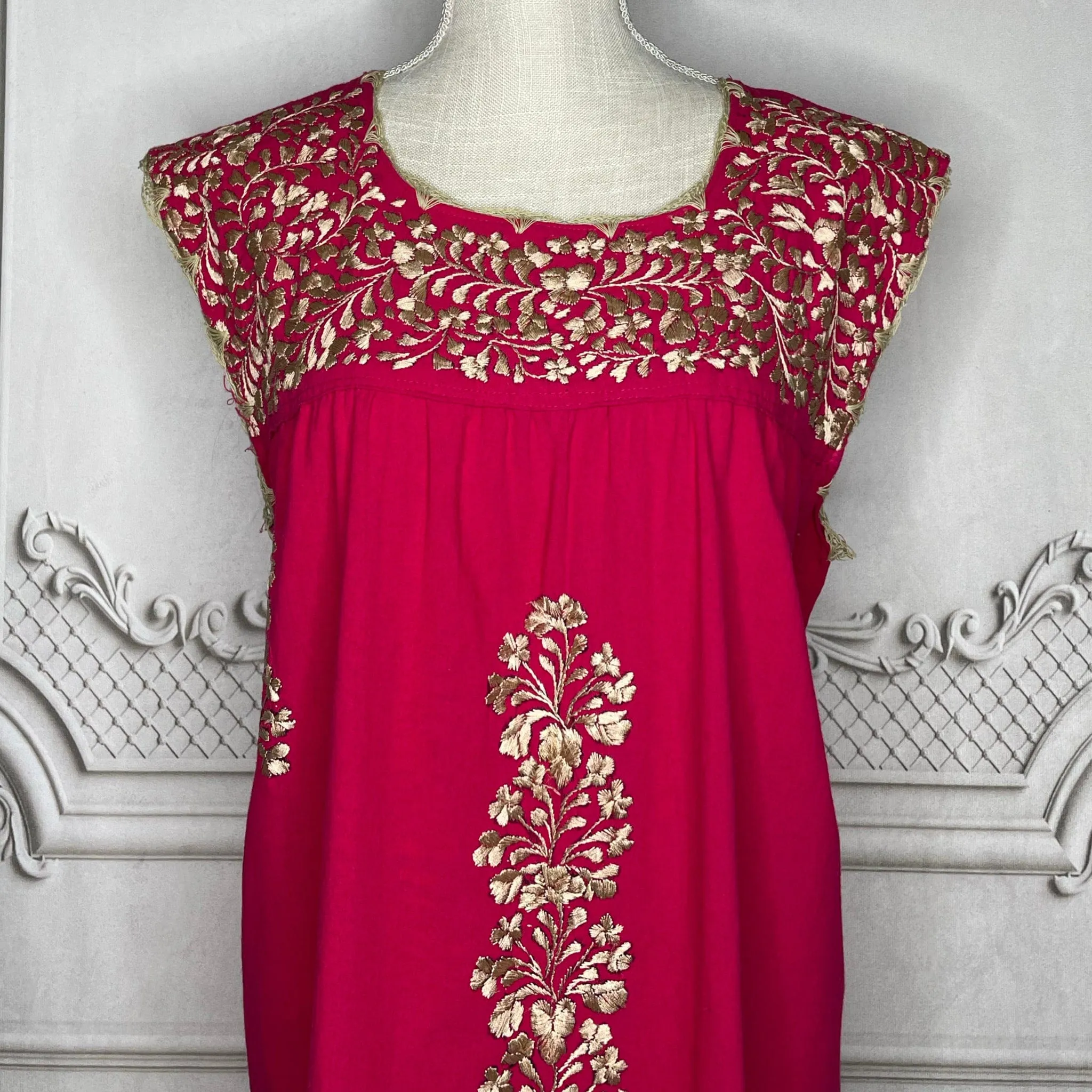 San Antonino Mexican Sleeveless Dress in Manta - Gold