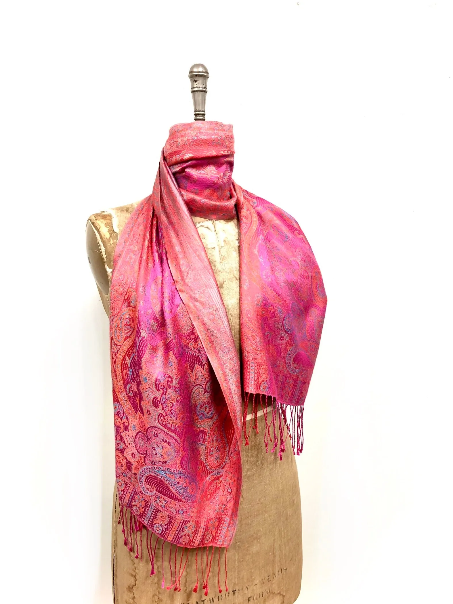 Silk jacquard loom scarf