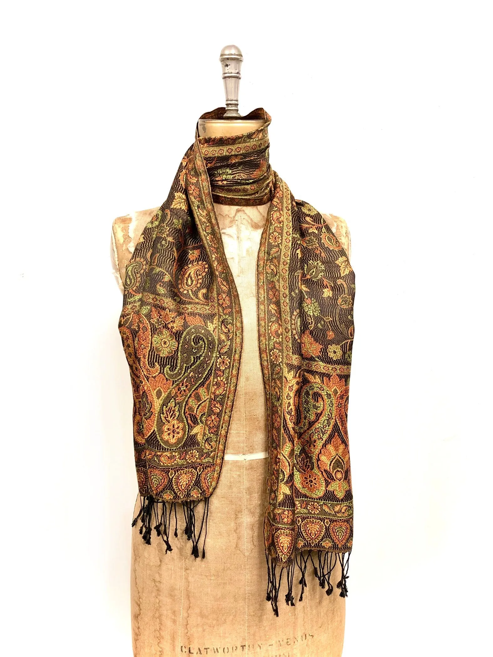 Silk jacquard loom scarf