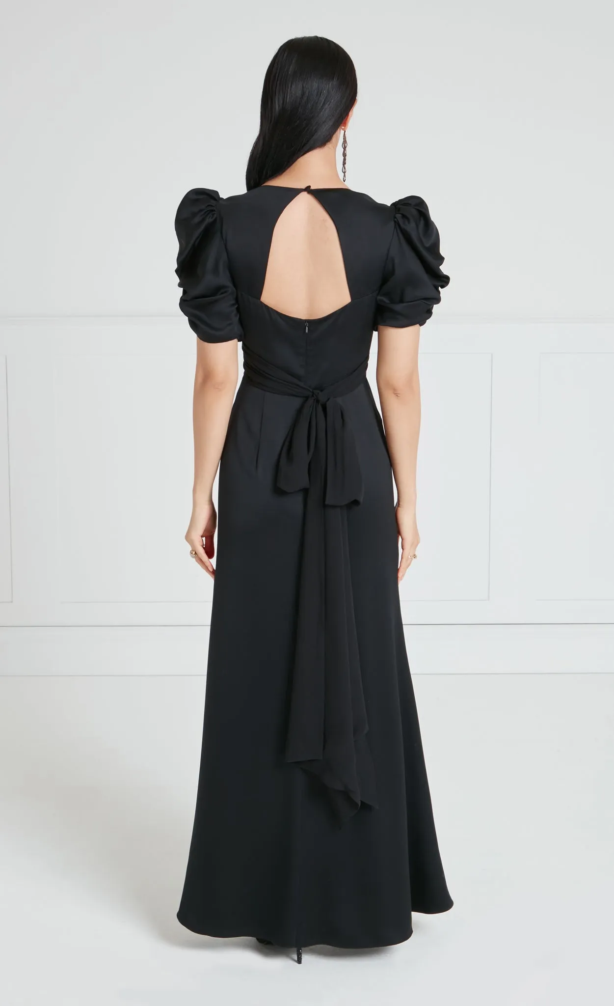 Sofia Sleeved Dress - Black