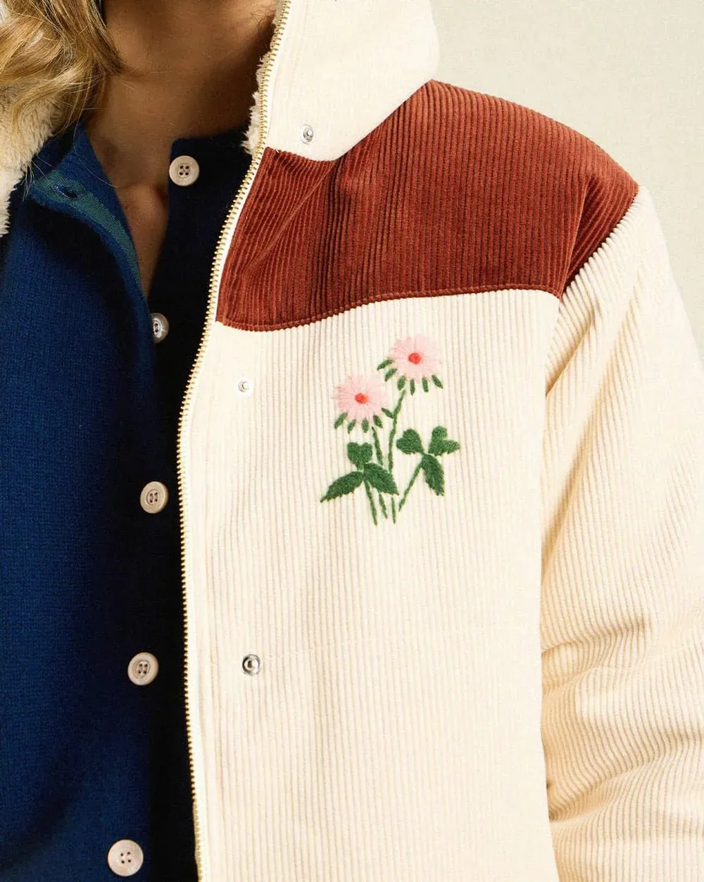 Trovata - Wren Puffer Coat in Oat